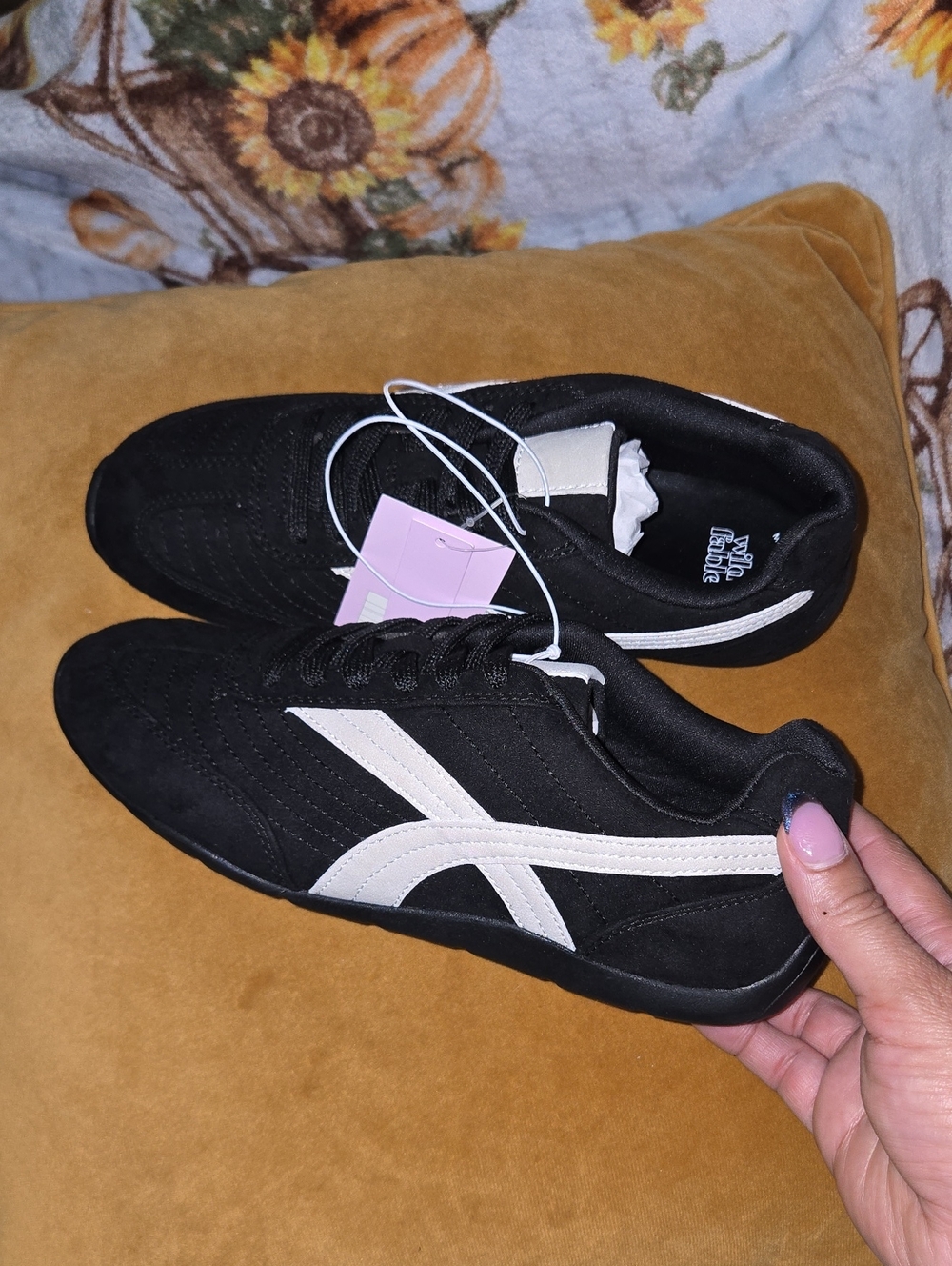 wild fable Black Sneakers with White Stripe Accent